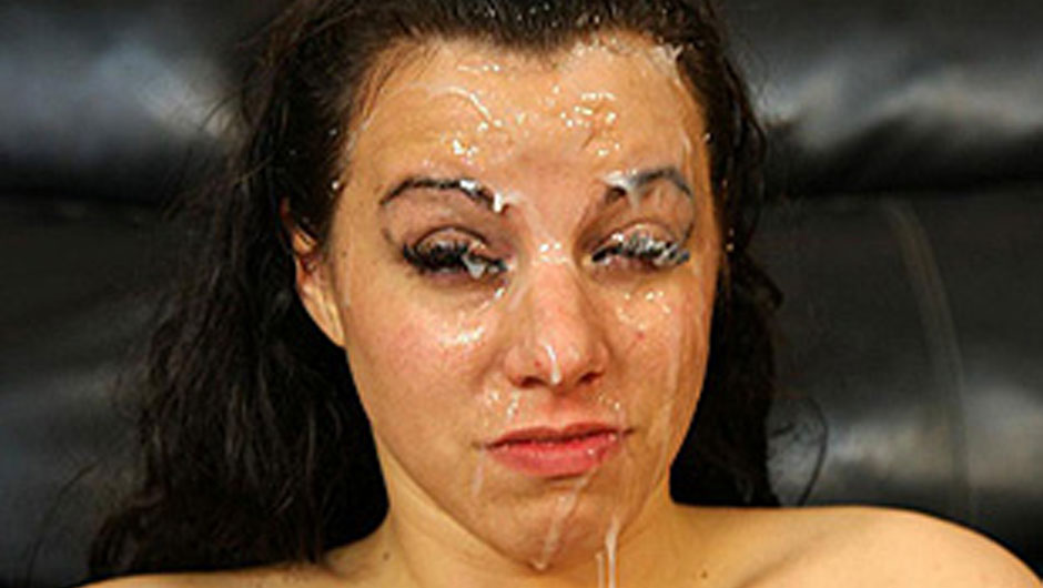 Latina Throats Kendra Star